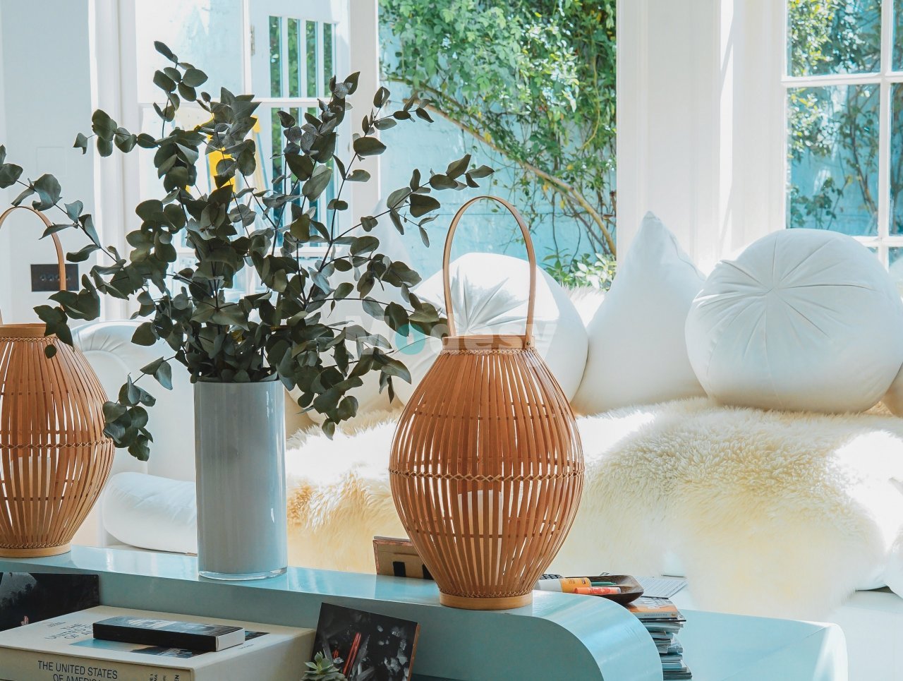 Decisively advantages nor expression