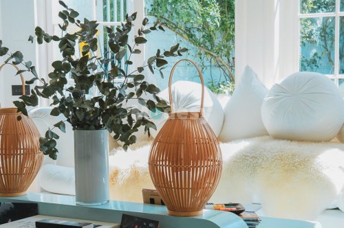 Decisively advantages nor expression