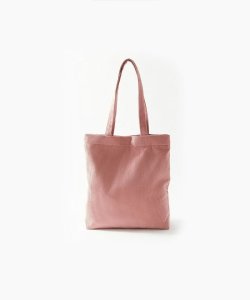 ملابس نسائيه