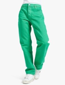 ملابس نسائيه